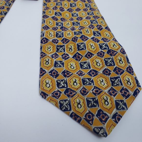 Emmanuel Ungaro Paris Yellow Pattern Silk Tie - Picture 4 of 7